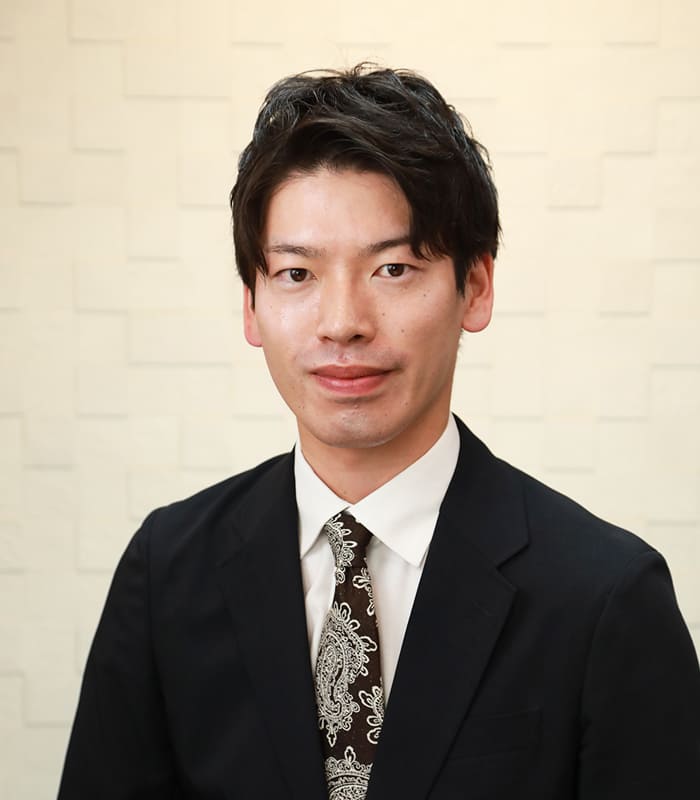 川﨑 慎介